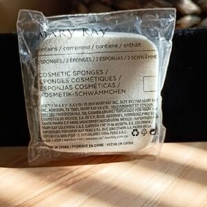 Mary Kay Makeup Sponges - Light Beige